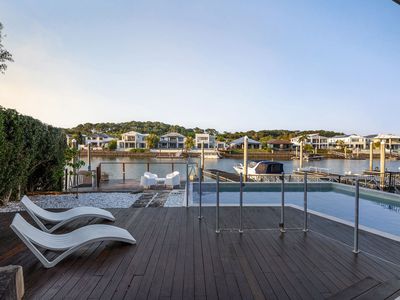 29 Cova Boulevard, Hope Island