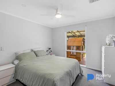 16 Rennie Street, Huntly