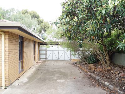 4 Drummond Street, Horsham