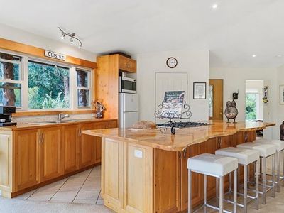 48 Arthurs Road, Pelverata