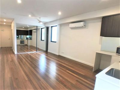 201 / 2 Hazelbank Place, North Sydney
