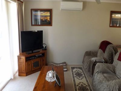 9 Saturn Avenue, Lake Tabourie