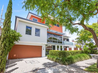 1 / 111 Summers Street, Perth