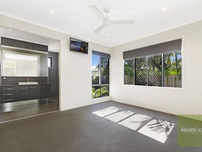 15 Westbrook Drive, Idalia