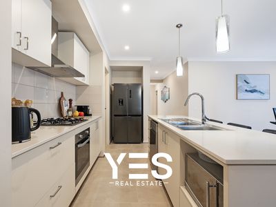 37 St Clair Avenue, Cranbourne West