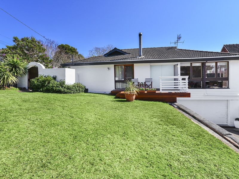 11 Bilkurra Avenue, Bilgola Plateau