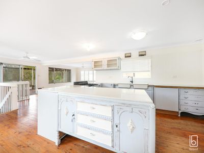 12 McKellar Boulevard, Blue Haven