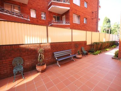 1 / 256 Haldon Street, Lakemba