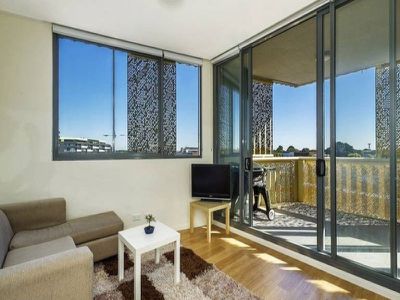 407 / 17 Gadigal Avenue, Zetland