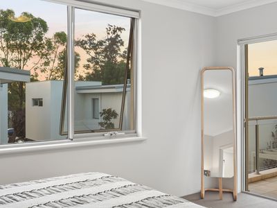 406C Canning Highway, Como