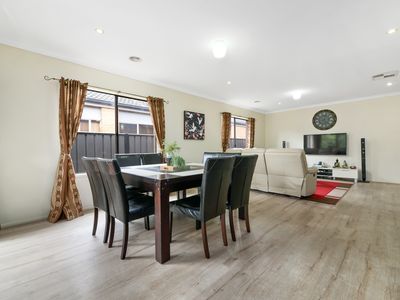 26 Connewara Crescent, Clyde North