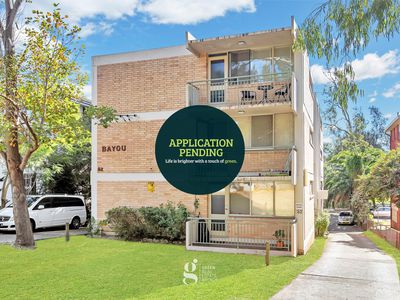 9 / 52 Meadow Crescent, Meadowbank