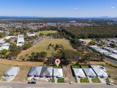 32 Iluka Boulevard, Forster
