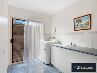 66 Wenhams Lane, Wangaratta