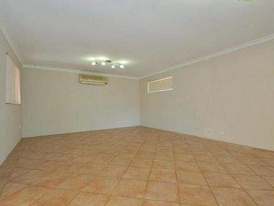 47 Ovens Road, Thornlie