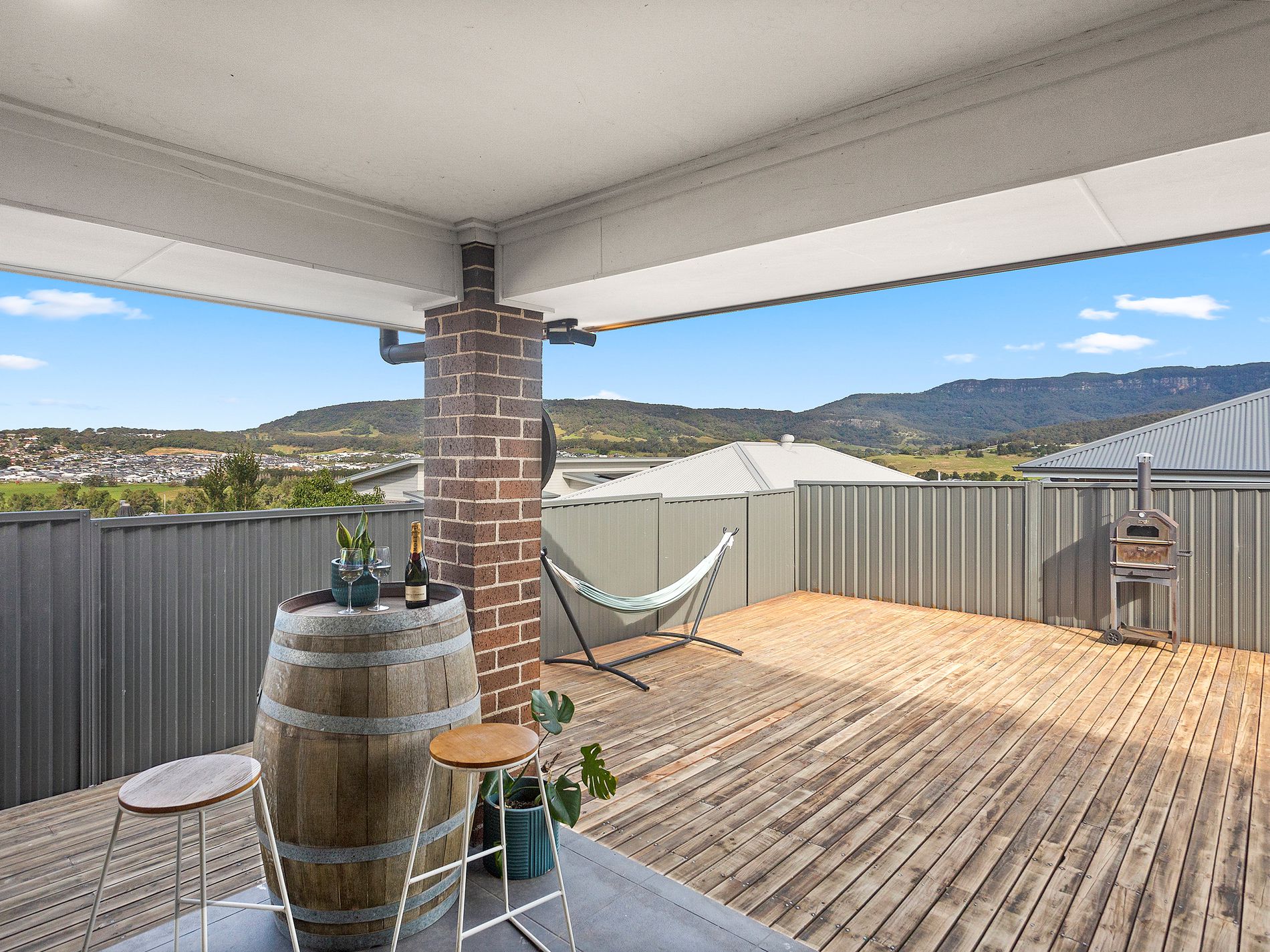 33 Flannery Drive, Calderwood