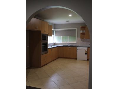 77 Knights Park Crescent, Bannockburn