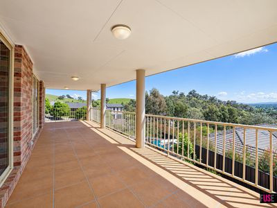 2 Camphorwood Close, Jerrabomberra