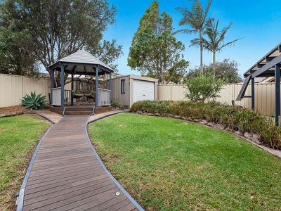8 Amara Place, Oak Flats