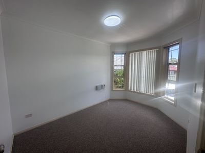 2 / 8 Gilmore Street, West Wollongong