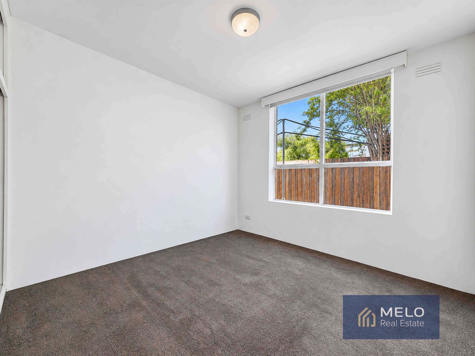 1 / 53 Hyde Street, Footscray