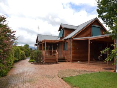 6 Lambert Street, Tawonga