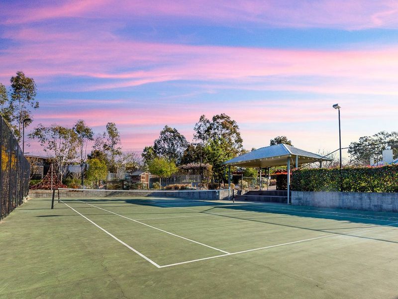 45 Caddies Boulevard, Rouse Hill