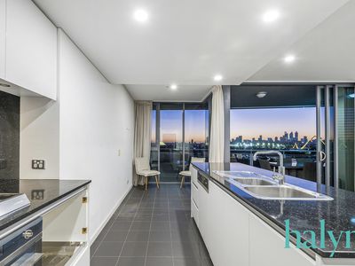 503 / 96 Bow River Crescent, Burswood