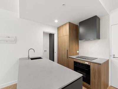 902B / 294 Bell Street, Heidelberg West