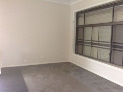 14 First Avenue North Avenue, Warrawong