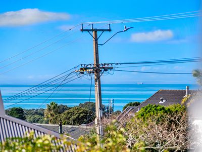 2/2 Seaview Road, Milford