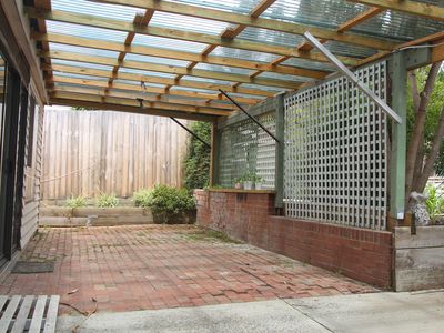 23 Bass Street, Box Hill