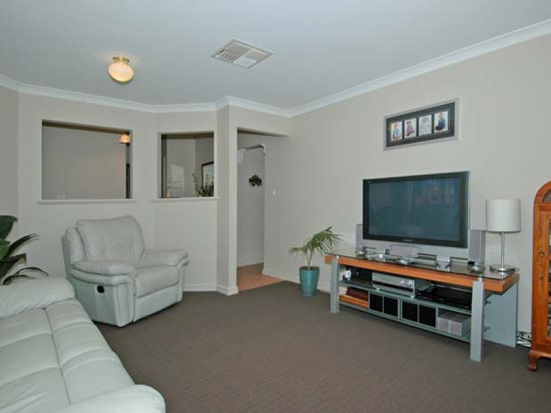 42 Trevaskis Street, Kalgoorlie