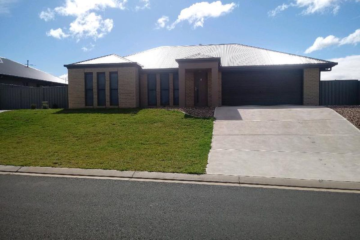 8 Coolum Close, Mount Gambier Gambier Real Estate