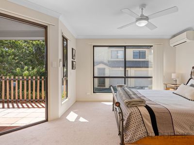 2 / 101 EUGAREE STREET, Southport