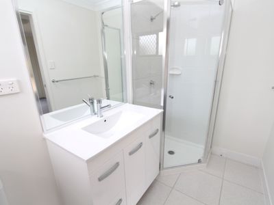 2 / 39 Tawney  Street, Lowood