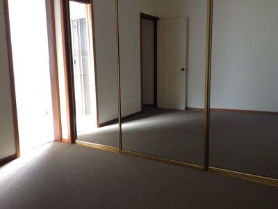 1 / 52 Pur Pur Avenue, Lake Illawarra