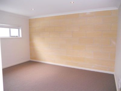 2 / 142 Sea Parade, Port Macdonnell