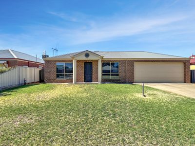 3 Dellar Street, Swan Hill