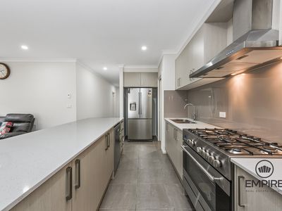 2 Aspire Avenue, Clyde North