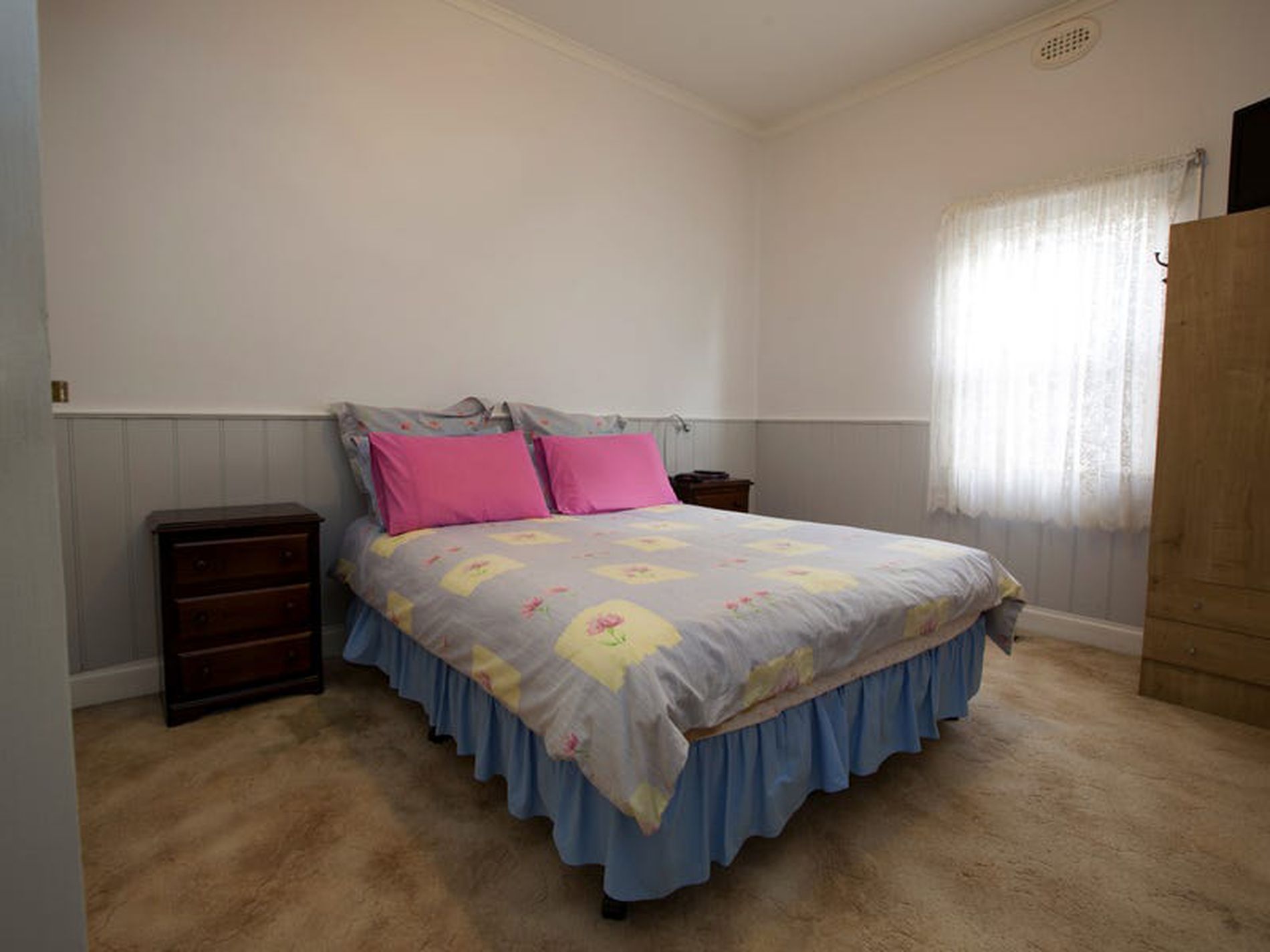 17 The Avenue, Seymour