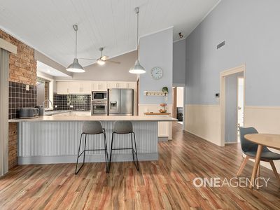 6 Arnheim Place, North Nowra