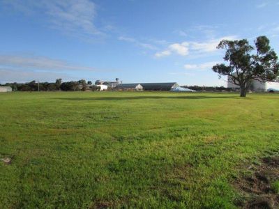29-32 & 33-36 Ross & Railway Streets, Warracknabeal