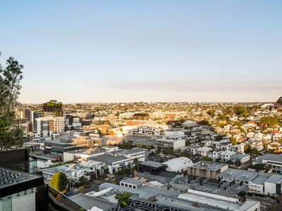 1803 / 7 Chester Street, Newstead