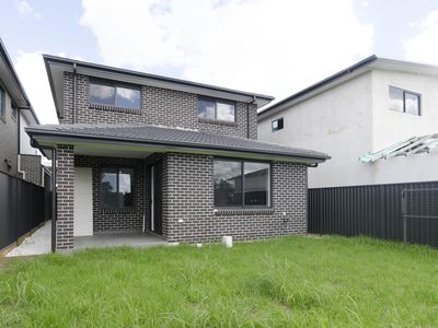 76 Contour Road, Austral