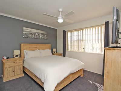 2 / 12 Bergin Street, Booval
