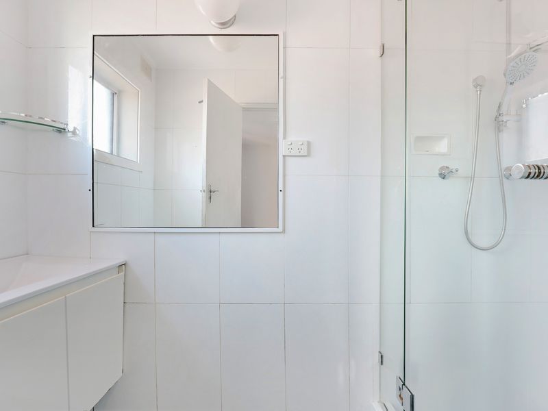 4 / 3 Beatson Street, Wollongong