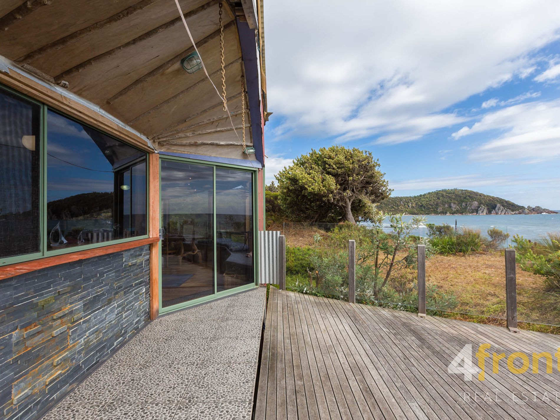 Sisters Beach 4front Real Estate