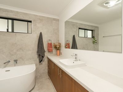 17 Herbert Meander, Baldivis