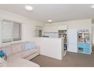 3 / 120 Carmody Road, St Lucia